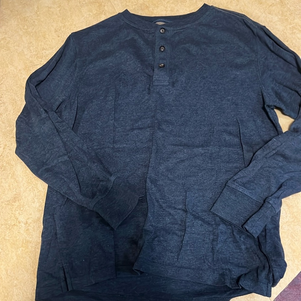 men’s long sleeve